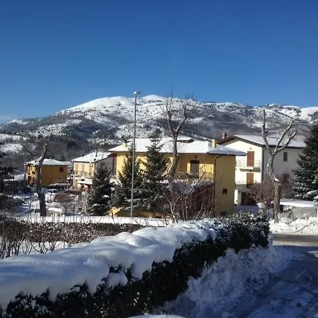 Giampy أسيرغي